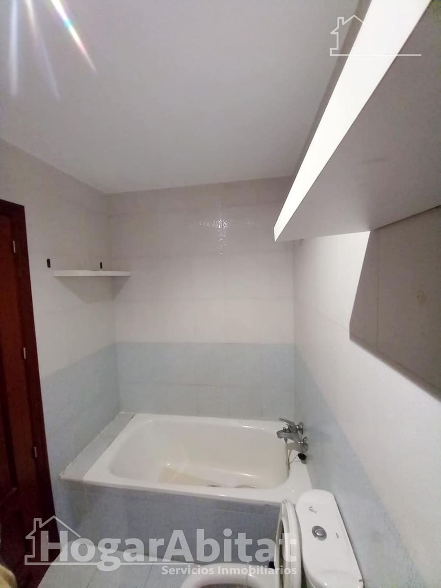 2 slaapkamer Penthouse te koop in Roquetas de Mar met zwembad - € 150.000 (Ref: 9252040)