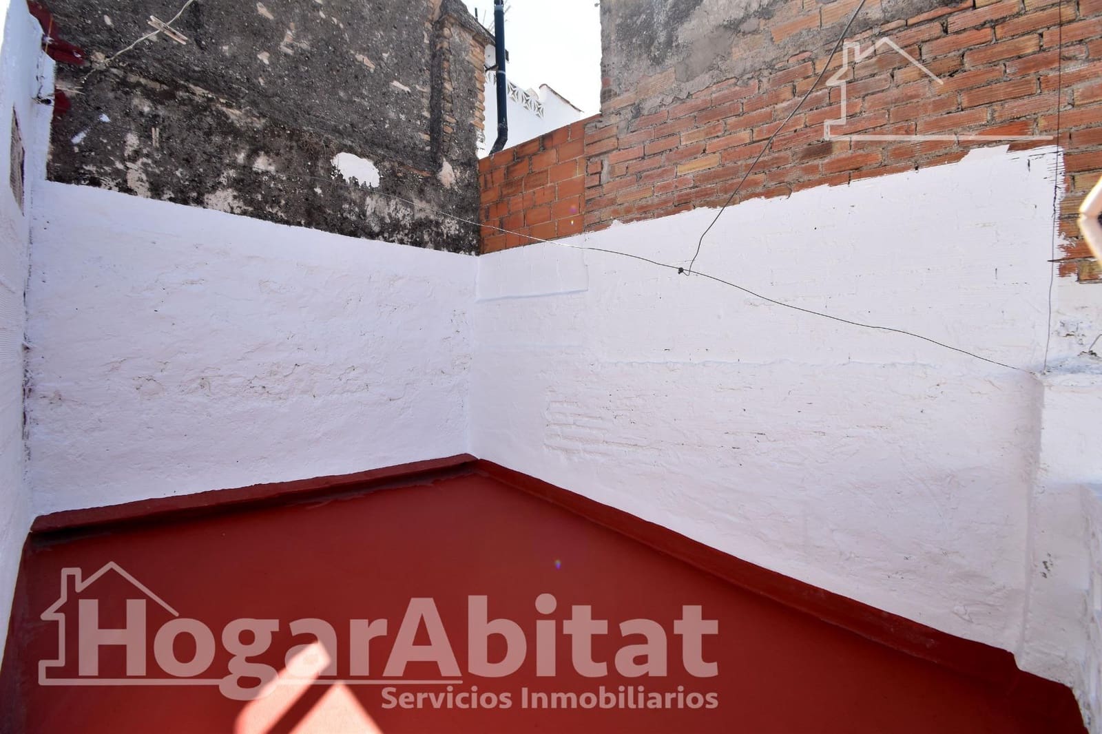 6 makuuhuone Omakotitalo myytävänä paikassa Oliva - 124 000 € (Ref: 9252061)