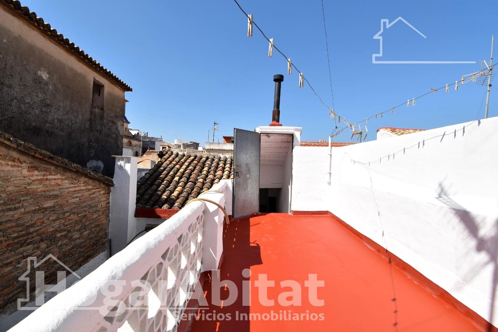 6 makuuhuone Omakotitalo myytävänä paikassa Oliva - 124 000 € (Ref: 9252061)