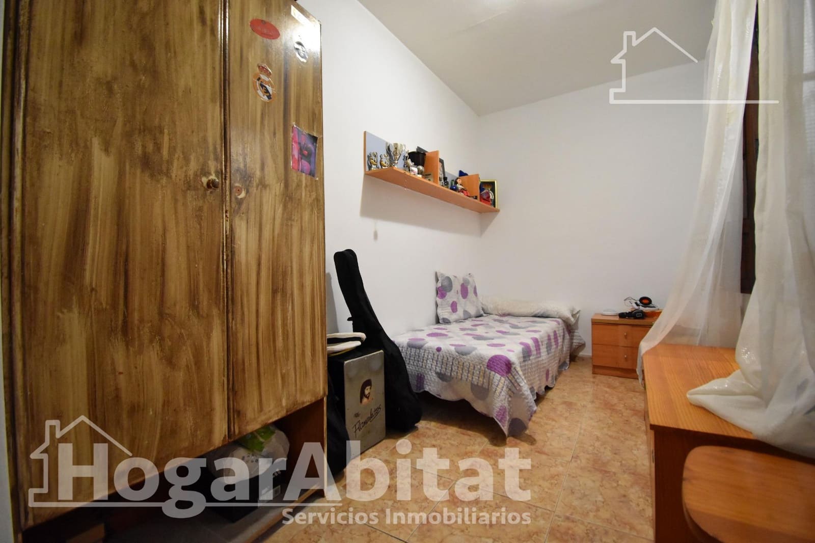 6 makuuhuone Omakotitalo myytävänä paikassa Oliva - 124 000 € (Ref: 9252061)