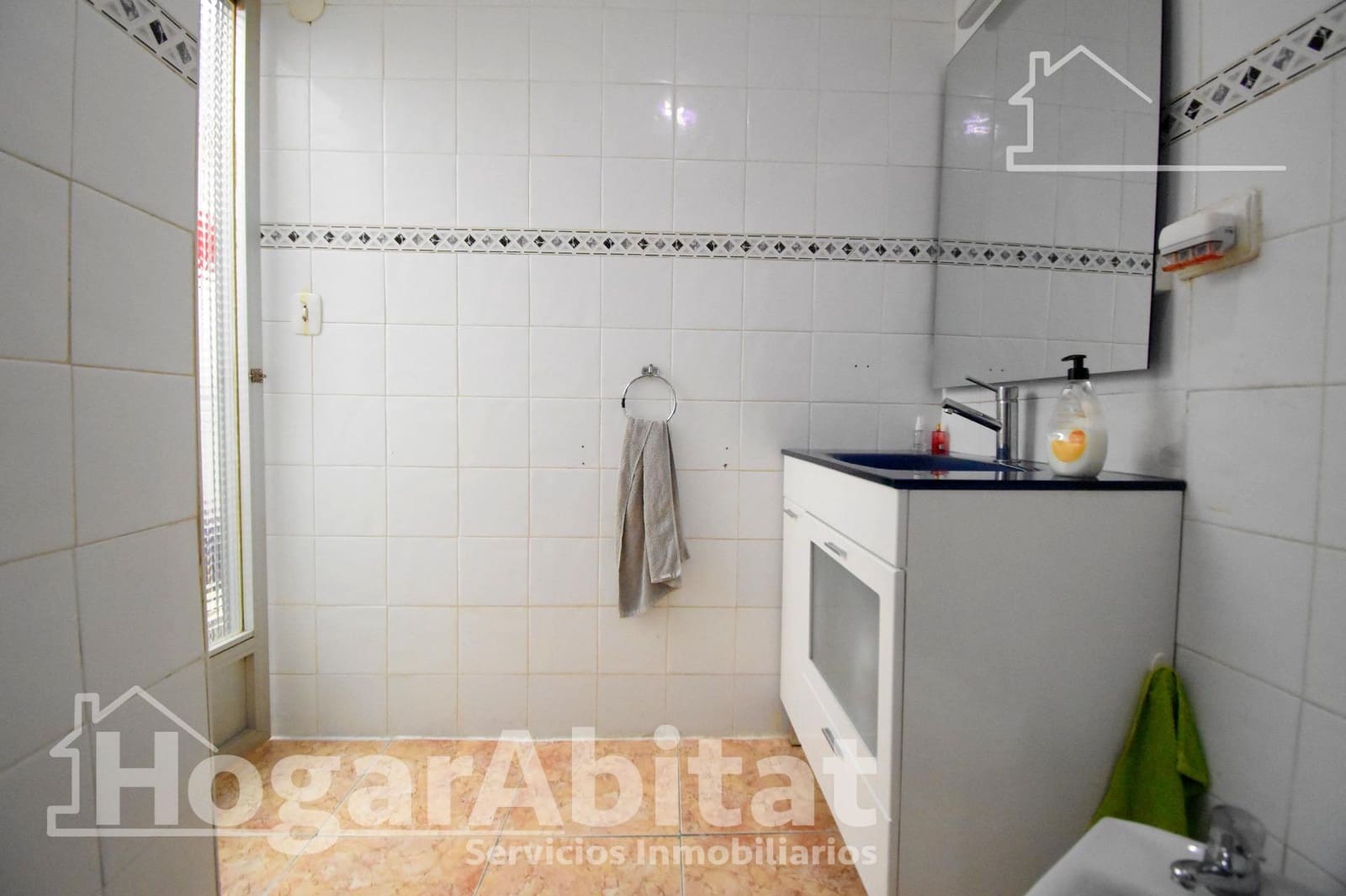 6 makuuhuone Omakotitalo myytävänä paikassa Oliva - 124 000 € (Ref: 9252061)