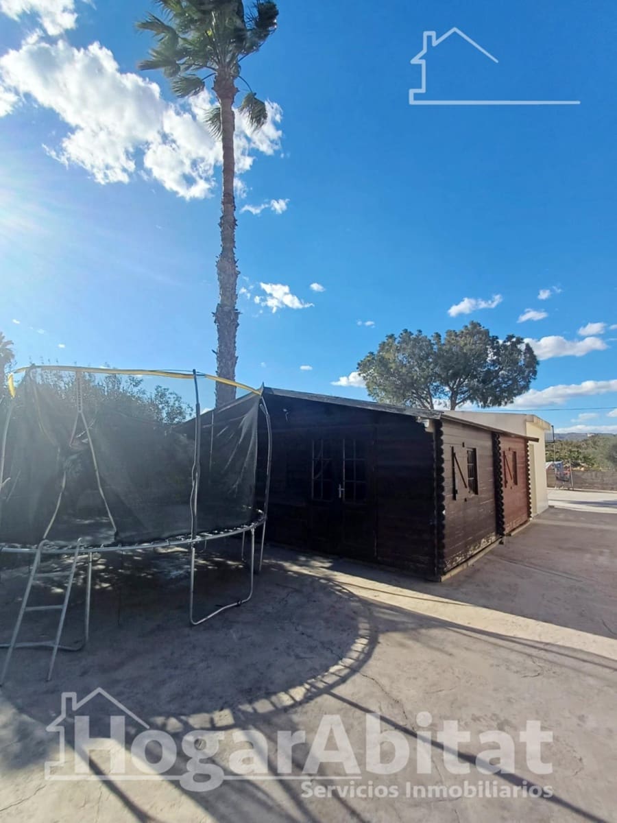 3 makuuhuone Huvila myytävänä paikassa Crevillente / Crevillent mukana uima-altaan 
autotalli - 499 000 € (Ref: 9264597)