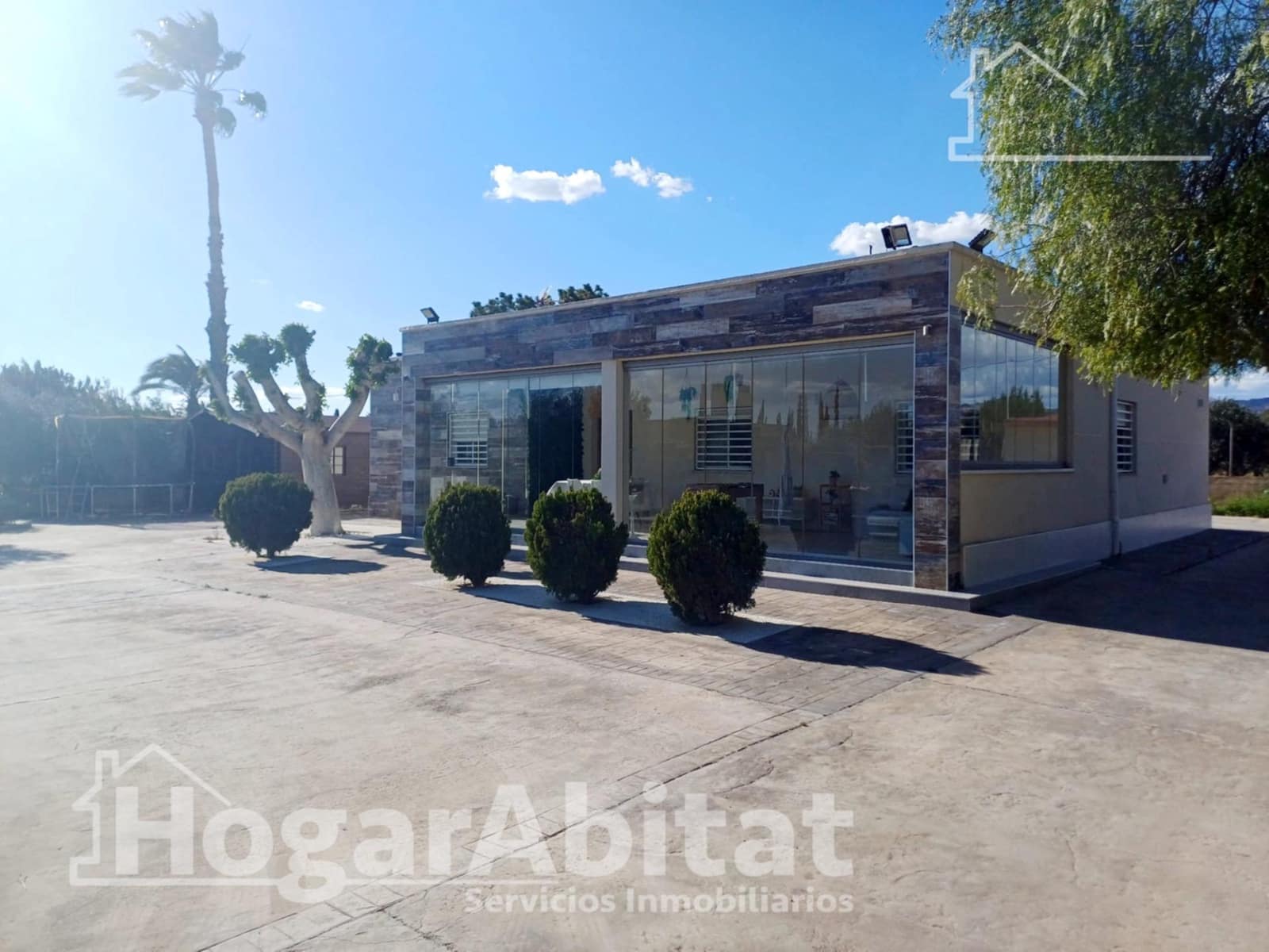 3 makuuhuone Huvila myytävänä paikassa Crevillente / Crevillent mukana uima-altaan 
autotalli - 499 000 € (Ref: 9264597)