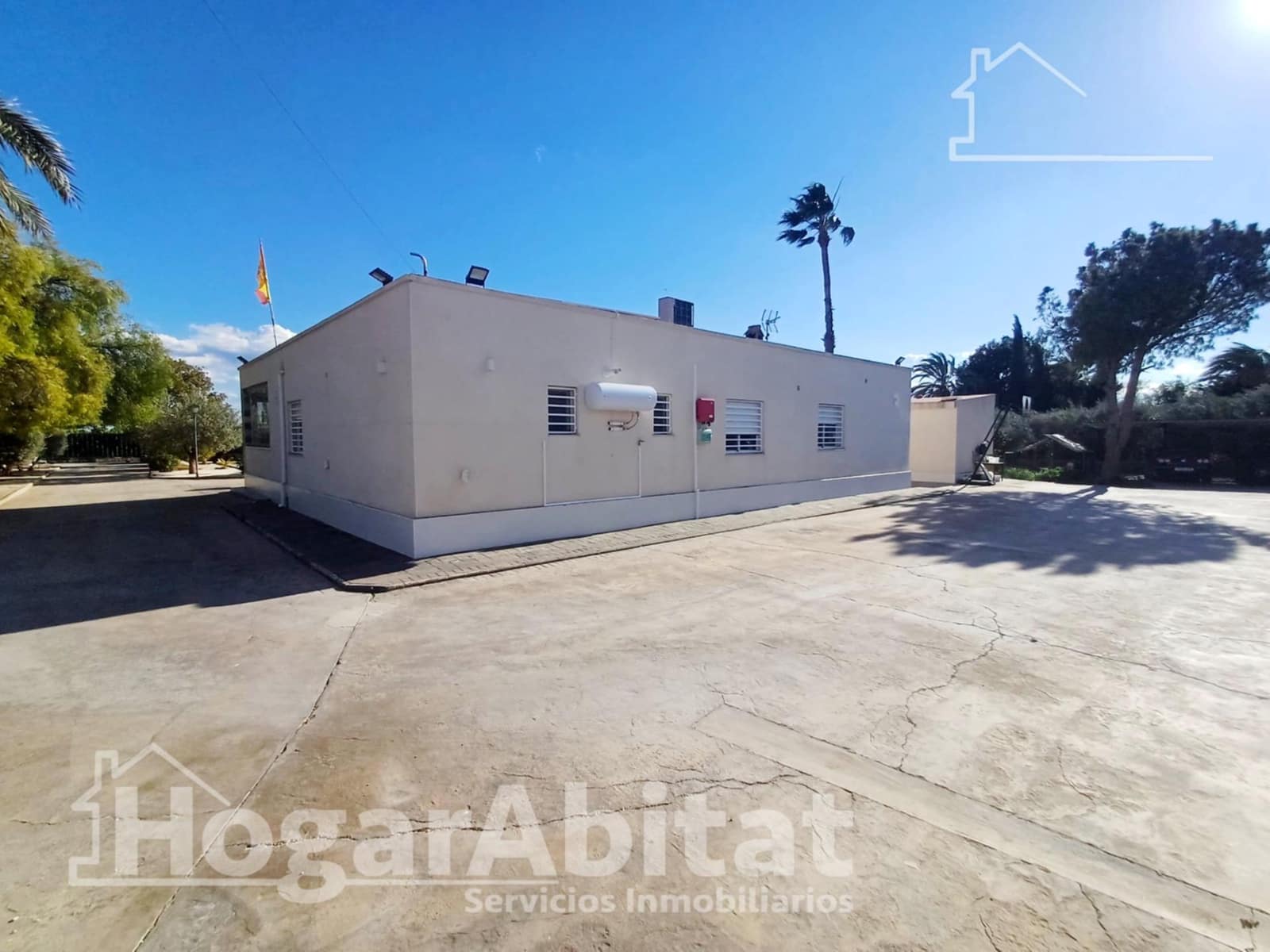 3 makuuhuone Huvila myytävänä paikassa Crevillente / Crevillent mukana uima-altaan 
autotalli - 499 000 € (Ref: 9264597)