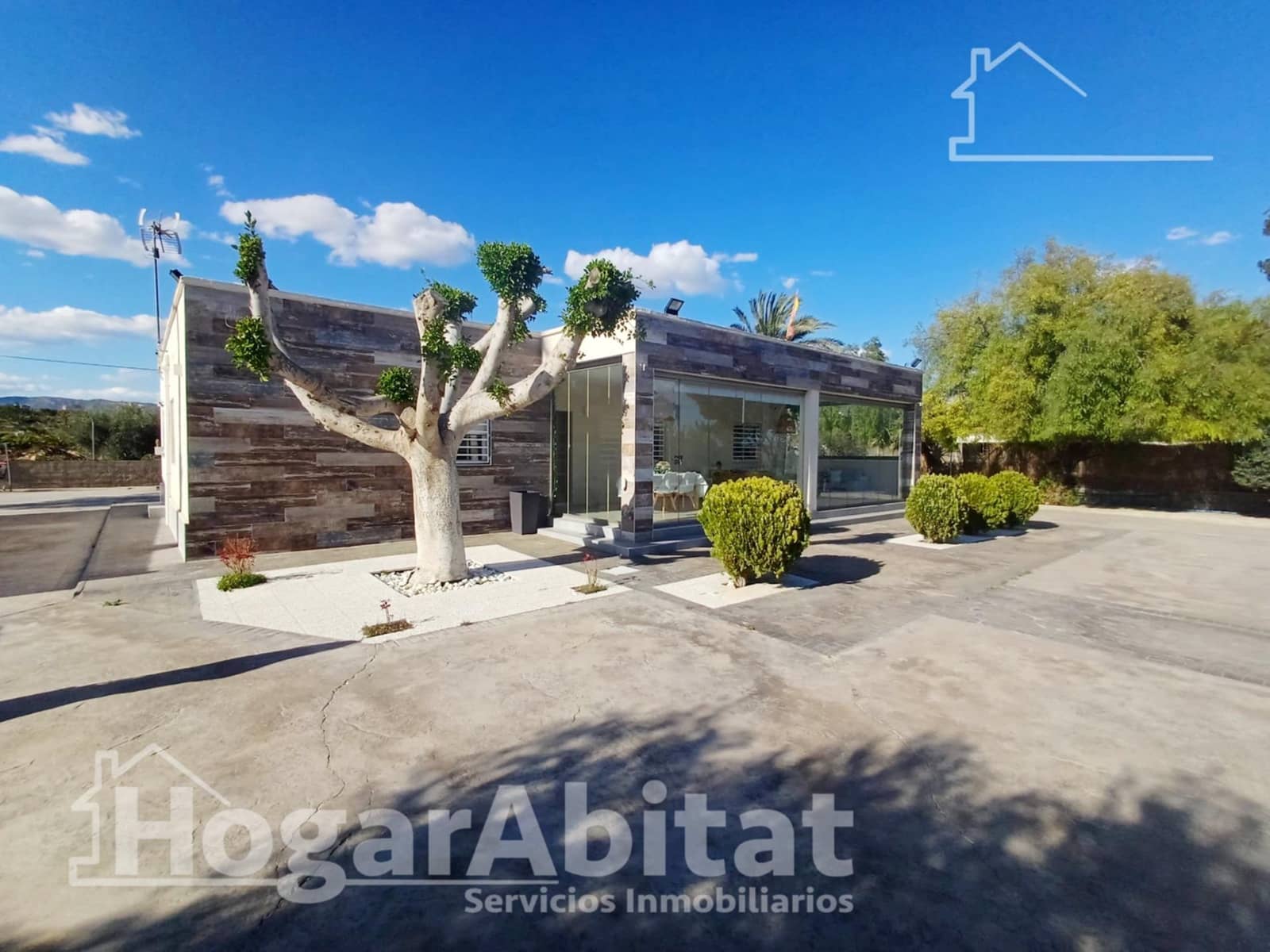 3 makuuhuone Huvila myytävänä paikassa Crevillente / Crevillent mukana uima-altaan 
autotalli - 499 000 € (Ref: 9264597)