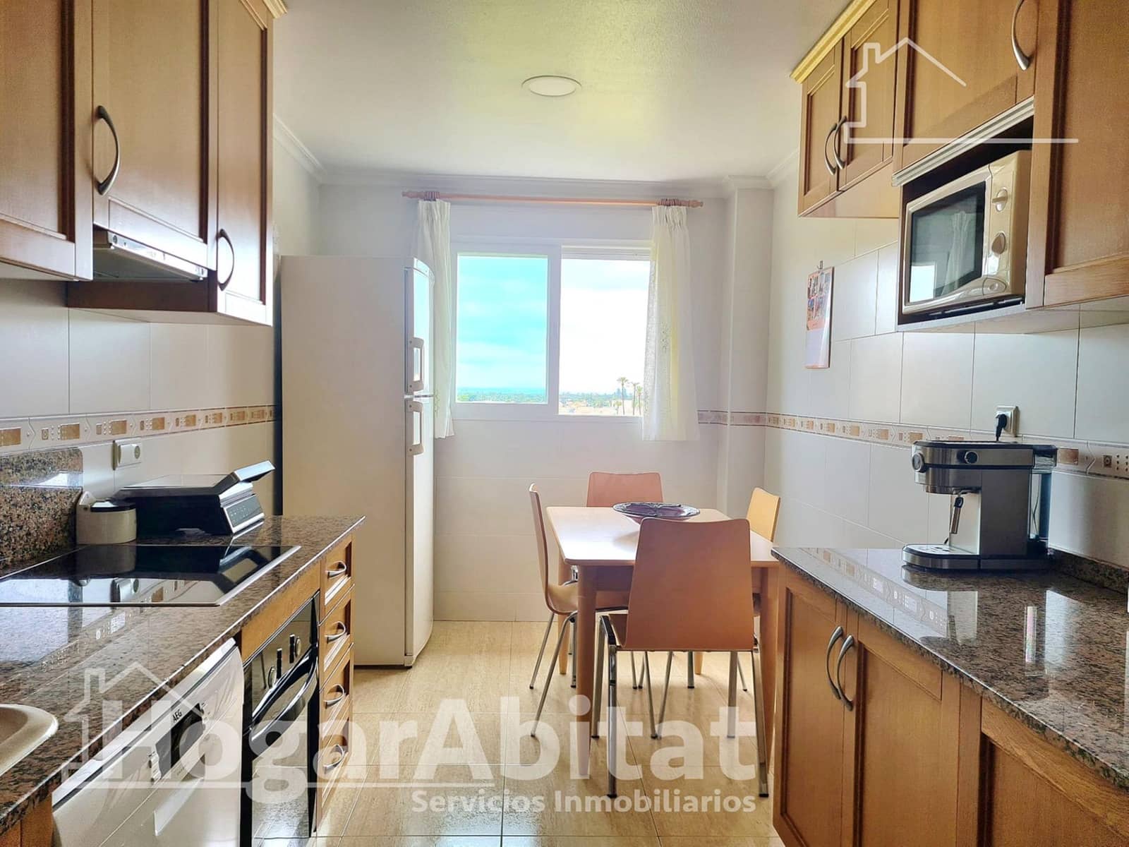 3 bedroom Flat for sale in Elche / Elx with garage - € 258,000 (Ref: 9326518)