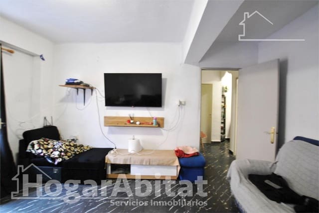 3 bedroom Flat for sale in Gandia - € 80,000 (Ref: 9338080)