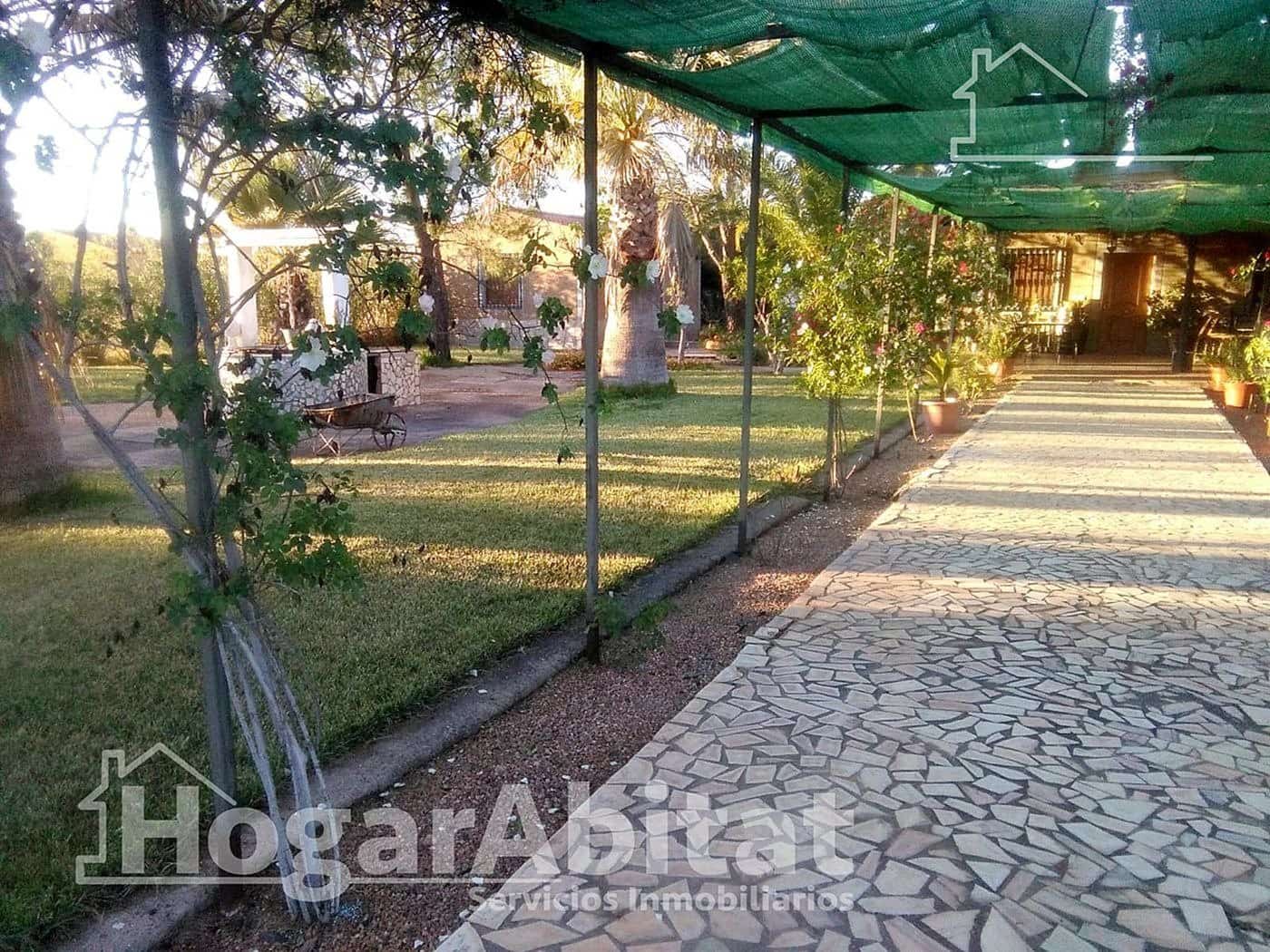 4 sypialnia Willa na sprzedaż w Miasto Badajoz z basenem garażem - 202 000 € (Ref: 9338097)