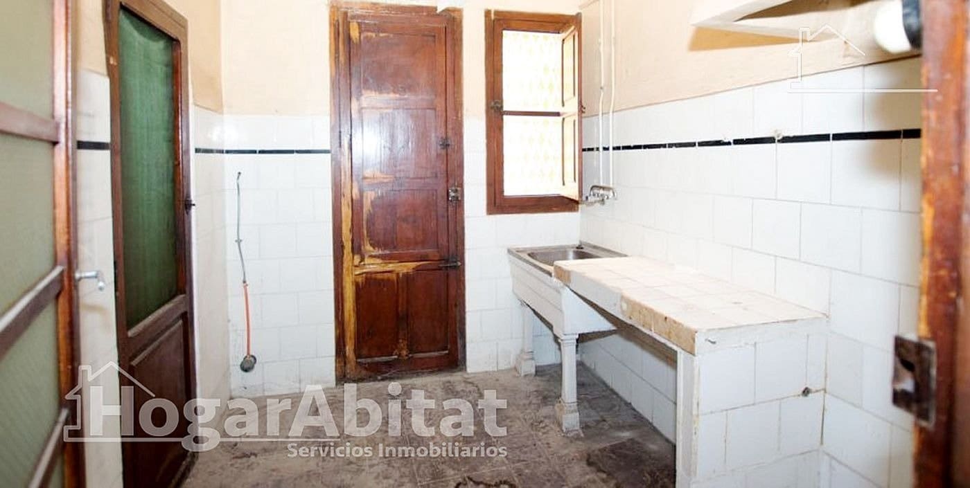 6 chambre Maison de Ville à vendre à Lliria - 250 000 € (Ref: 9343862)