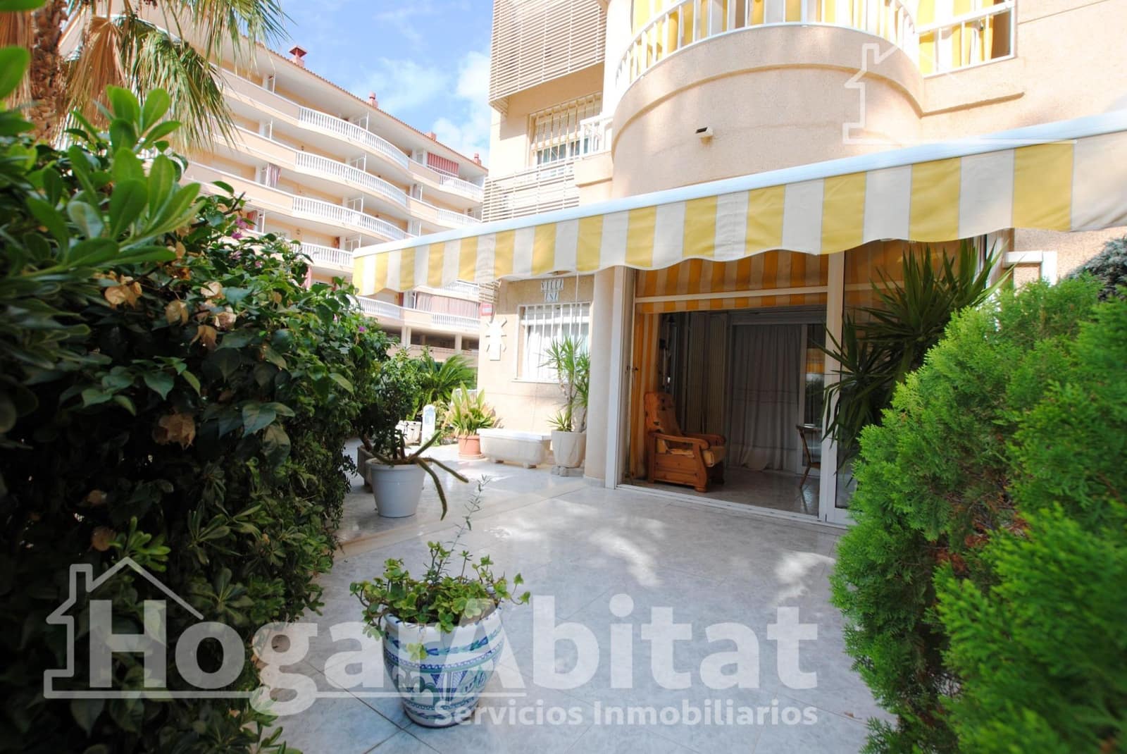 3 soverom Leilighet til salgs i Daimus med svømmebasseng garasje - € 225 000 (Ref: 9344807)