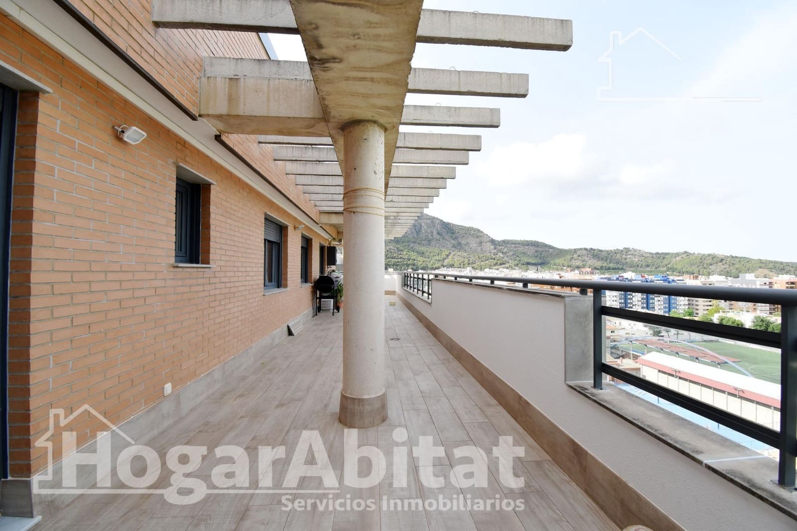 3 makuuhuone Kattohuoneisto myytävänä paikassa Tavernes de la Valldigna mukana 
autotalli - 394 000 € (Ref: 9344812)