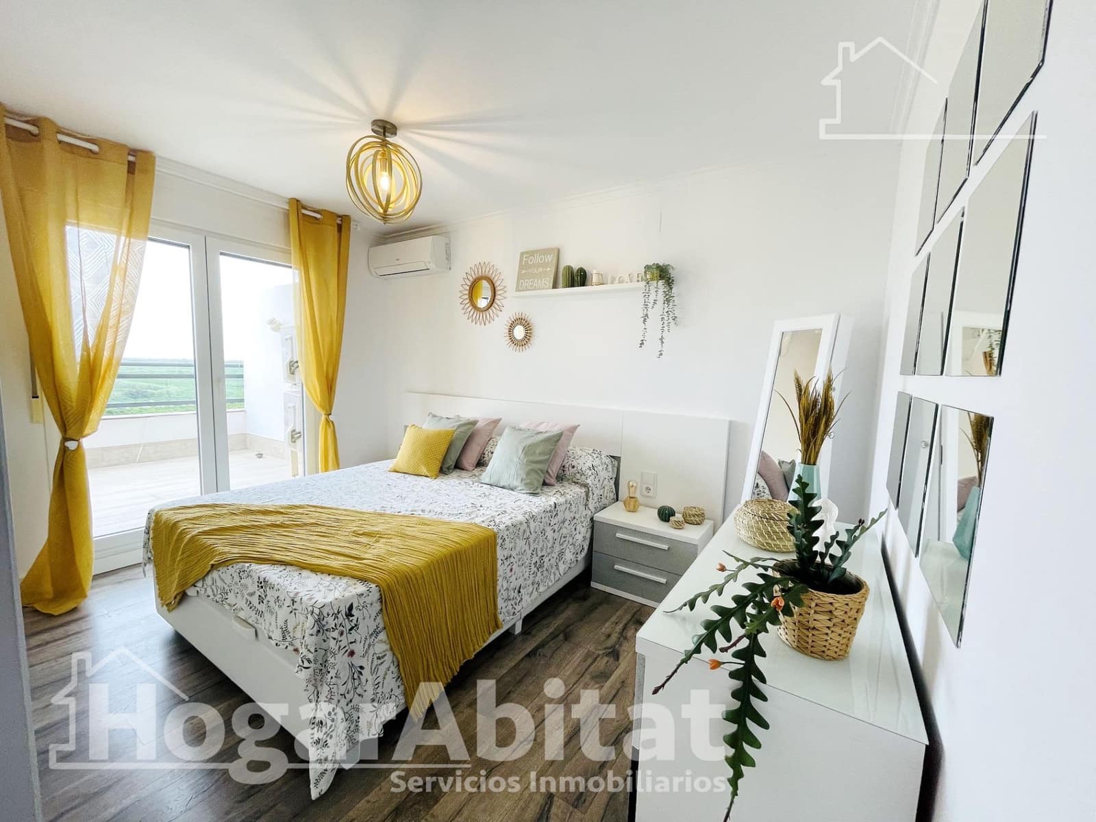 3 makuuhuone Kattohuoneisto myytävänä paikassa Tavernes de la Valldigna mukana 
autotalli - 394 000 € (Ref: 9344812)