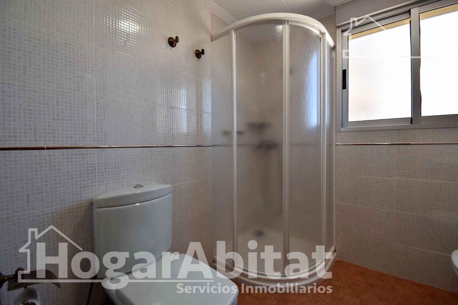 3 bedroom Flat for sale in Tavernes de la Valldigna with garage - € 230,000 (Ref: 9344813)