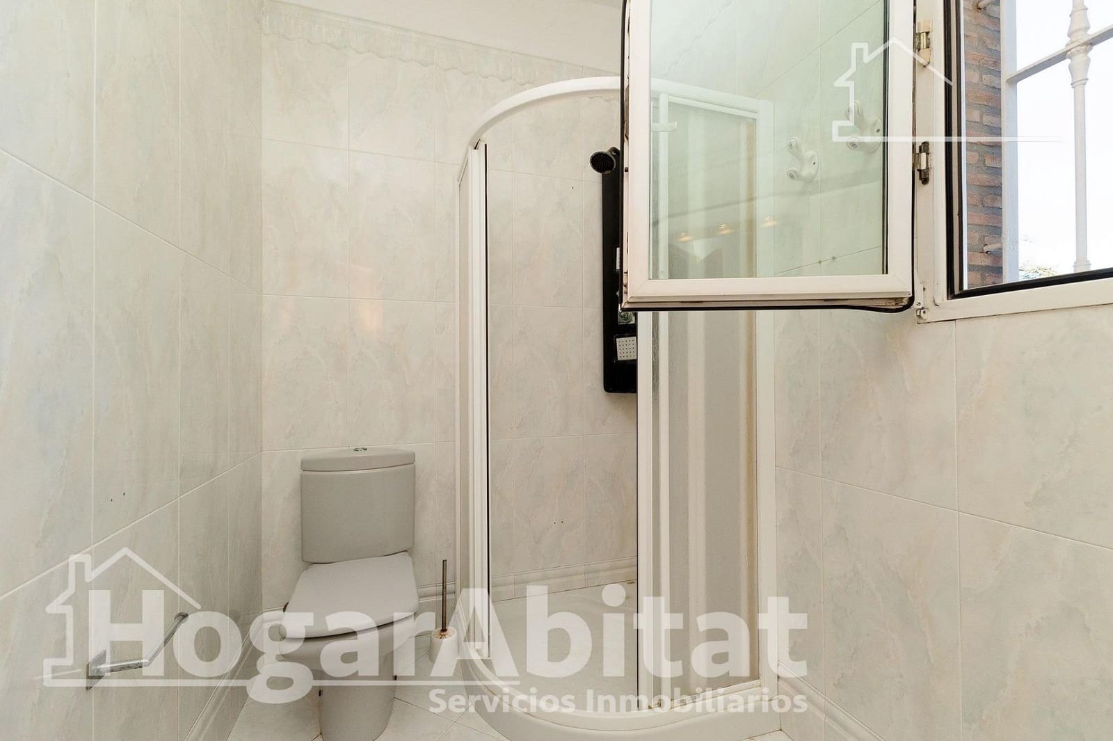 7 soveværelse Villa til salg i La Pobla de Vallbona med garage - € 830.000 (Ref: 9344819)