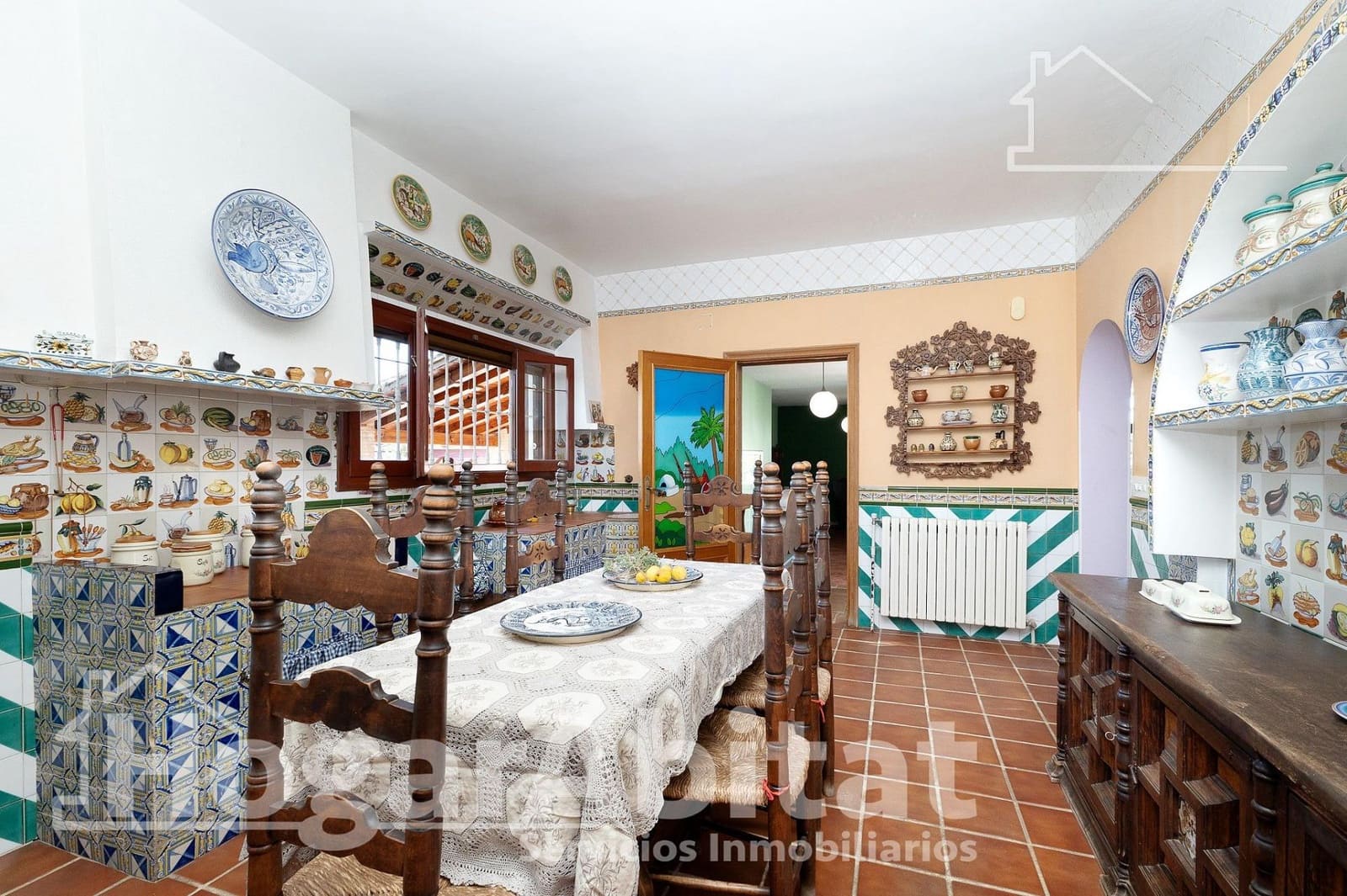 7 soveværelse Villa til salg i La Pobla de Vallbona med garage - € 830.000 (Ref: 9344819)