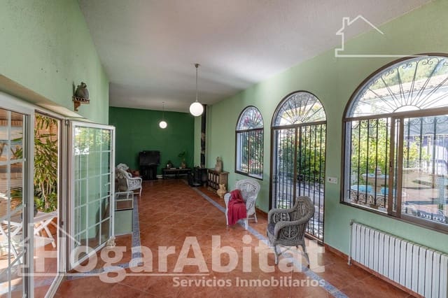 7 soveværelse Villa til salg i La Pobla de Vallbona med garage - € 830.000 (Ref: 9344819)