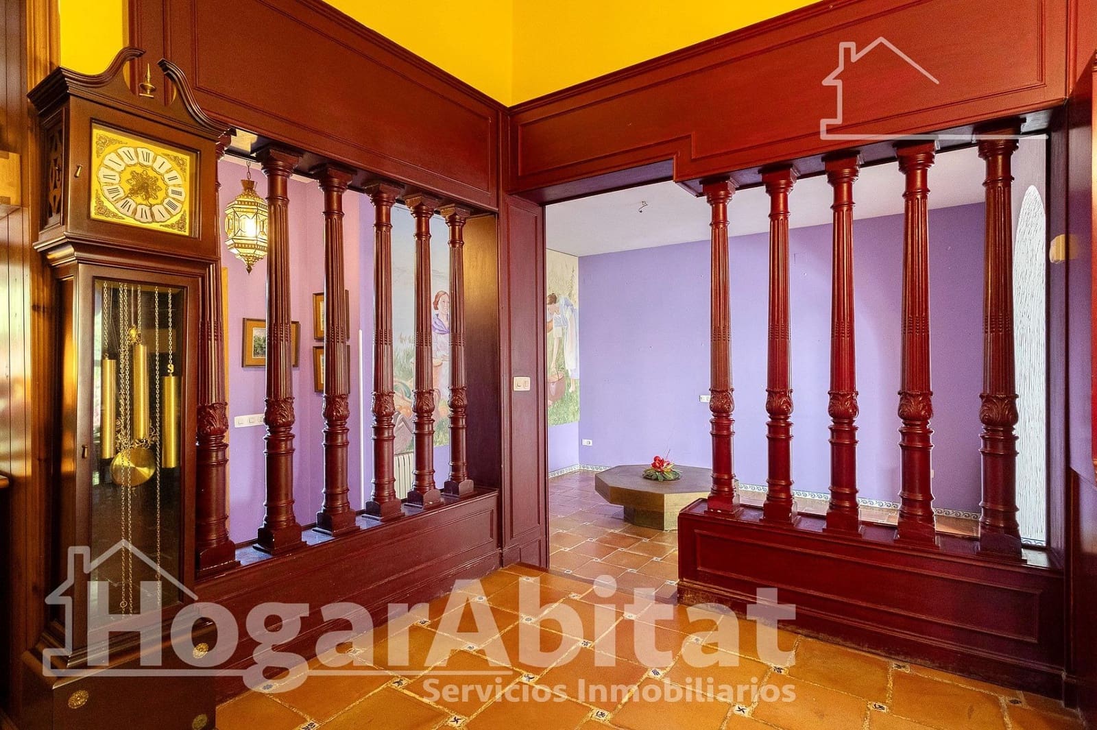 7 soveværelse Villa til salg i La Pobla de Vallbona med garage - € 830.000 (Ref: 9344819)