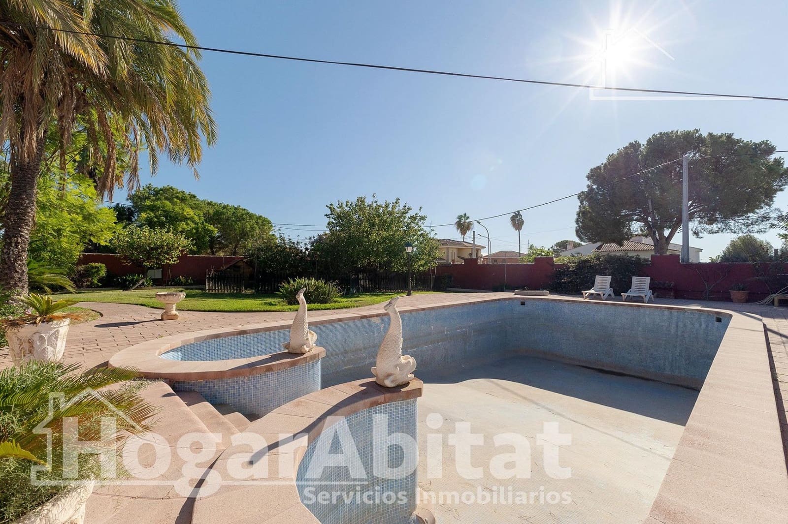 7 soveværelse Villa til salg i La Pobla de Vallbona med garage - € 830.000 (Ref: 9344819)