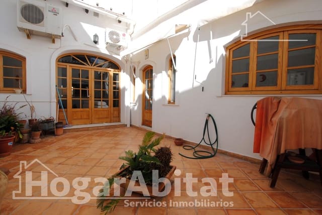 5 bedroom Townhouse for sale in Oliva - € 399,000 (Ref: 9344834)
