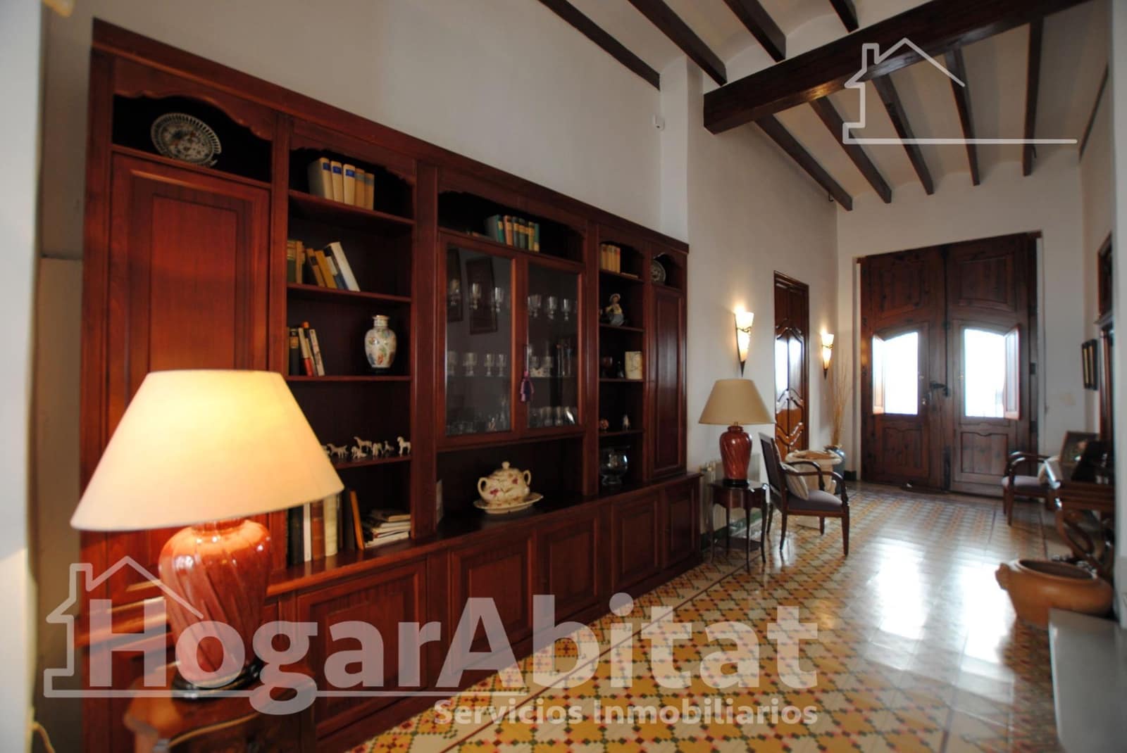 5 soveværelse Byhus til salg i Oliva - € 399.000 (Ref: 9344834)