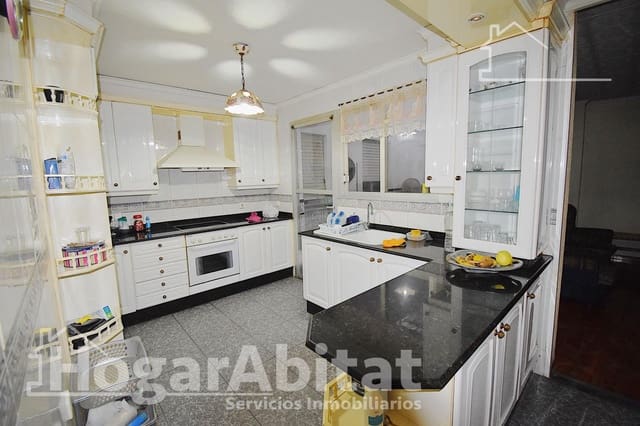 7 chambre Maison de Ville à vendre à Algemesí avec garage - 125 000 € (Ref: 9344838)