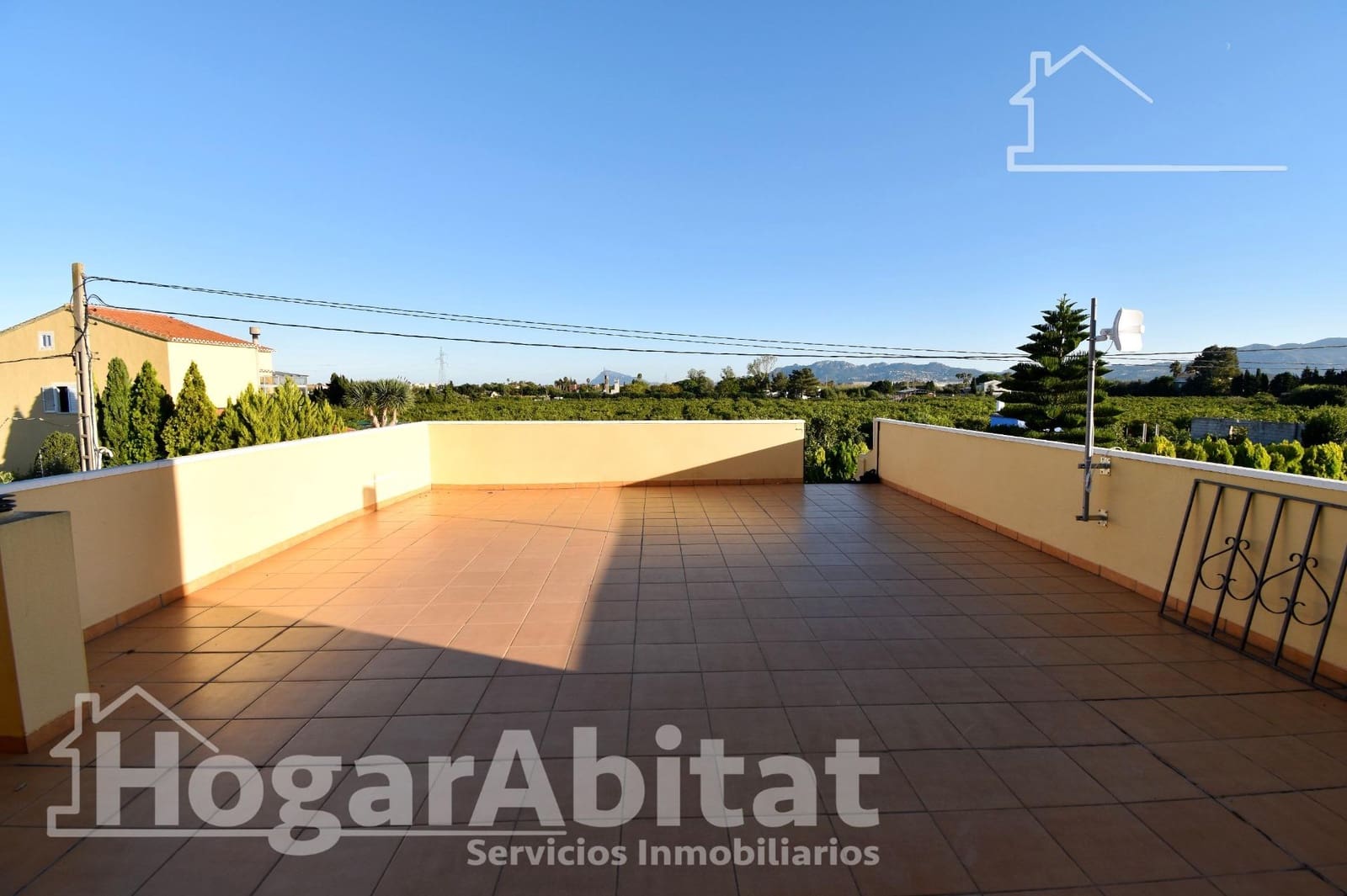 5 sovrum Villa till salu i Oliva med pool garage - 295 000 € (Ref: 9353652)