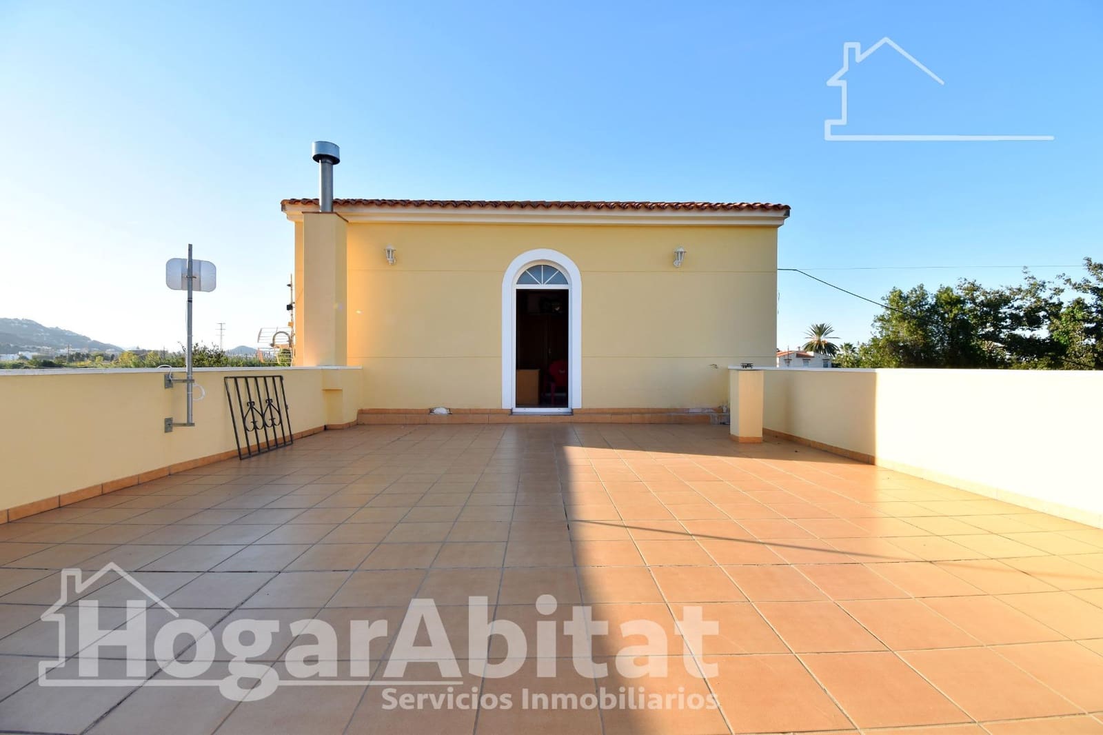 5 sovrum Villa till salu i Oliva med pool garage - 295 000 € (Ref: 9353652)