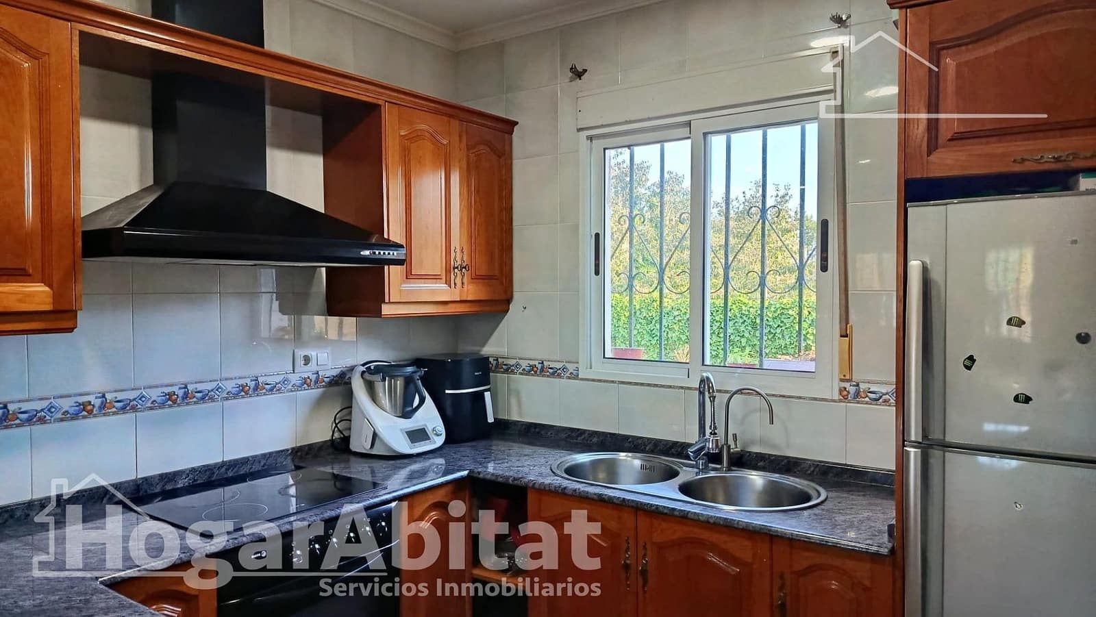 5 sovrum Villa till salu i Oliva med pool garage - 295 000 € (Ref: 9353652)