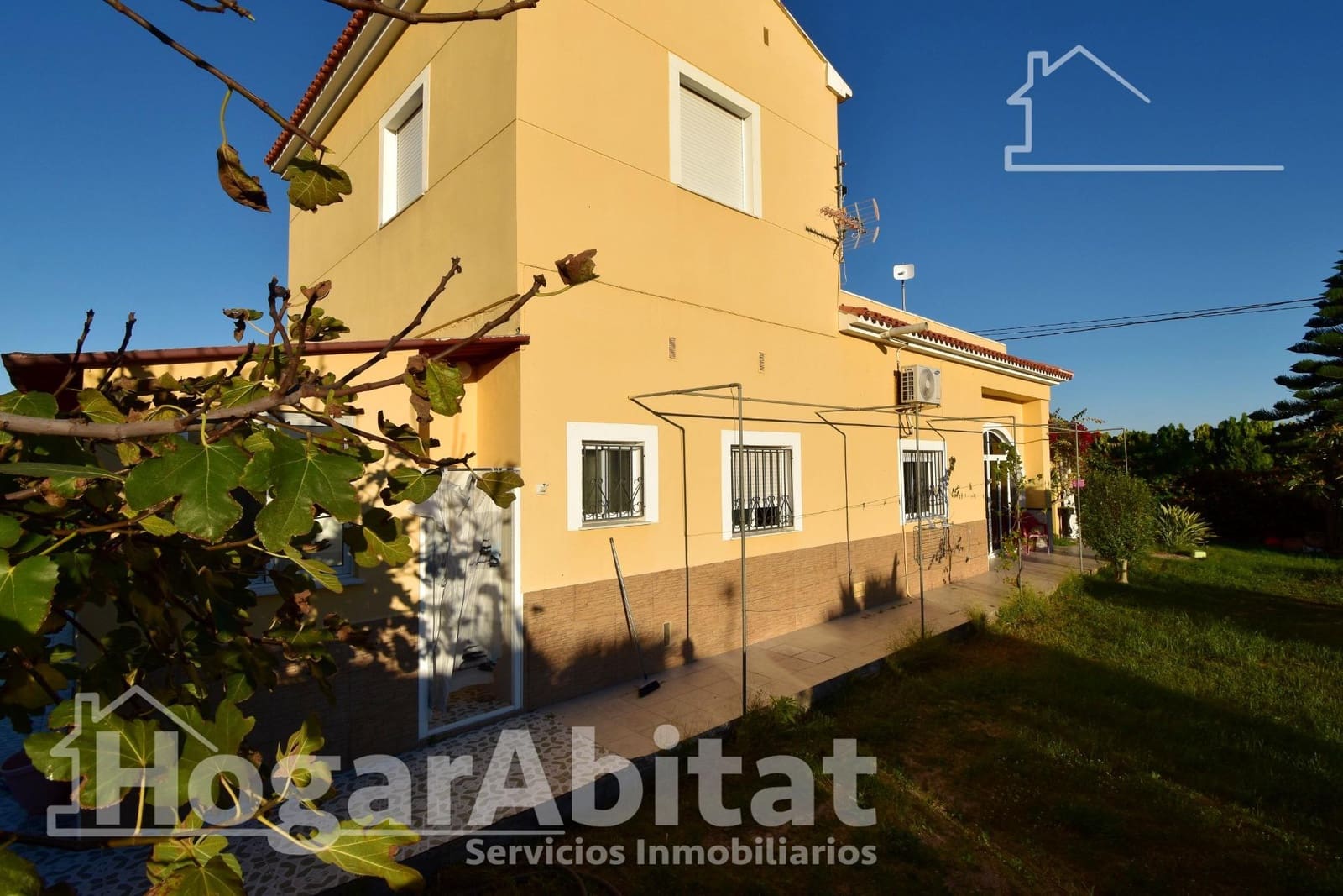 5 sovrum Villa till salu i Oliva med pool garage - 295 000 € (Ref: 9353652)