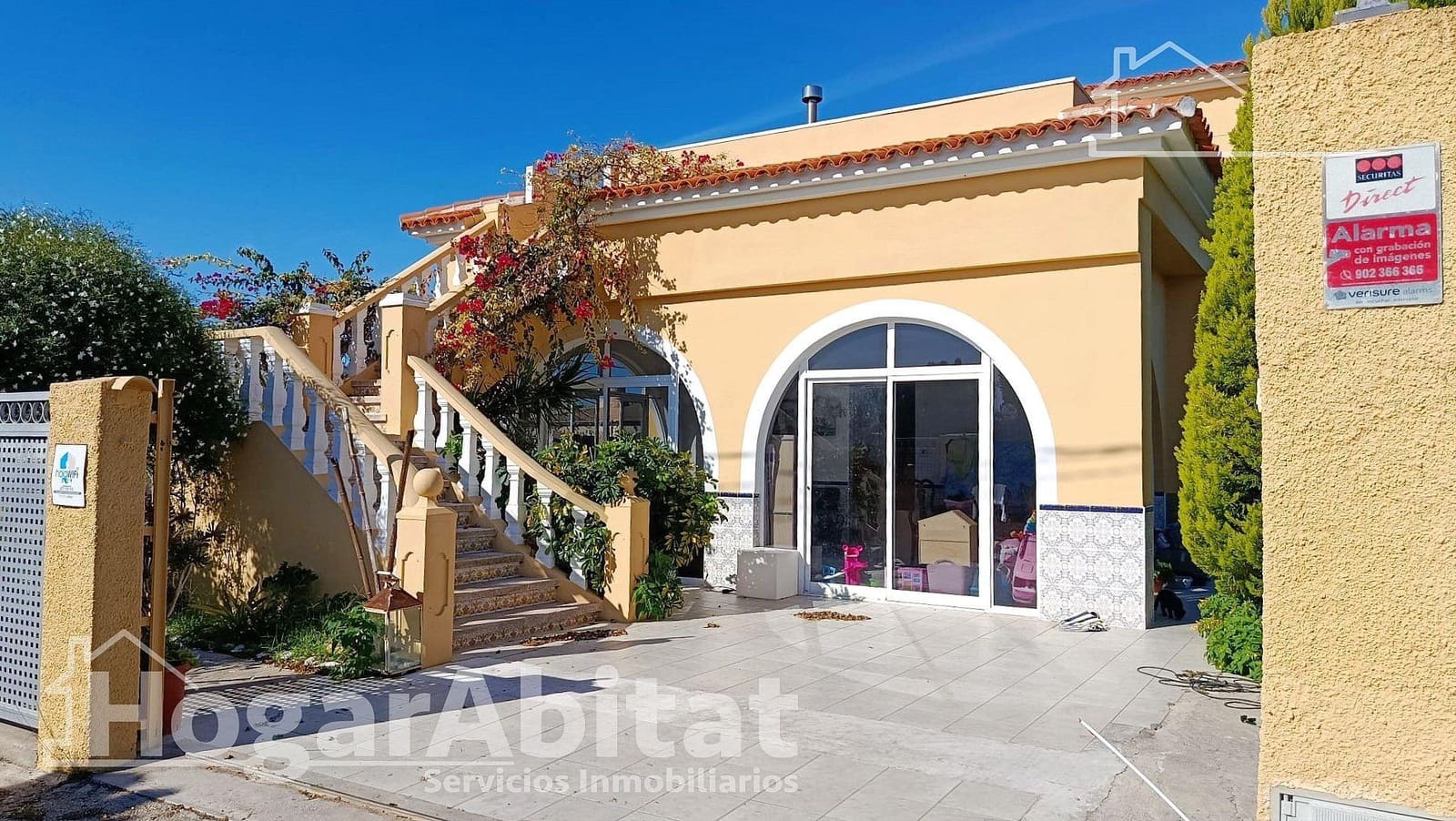 5 sovrum Villa till salu i Oliva med pool garage - 295 000 € (Ref: 9353652)