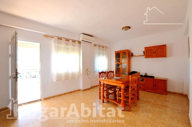 3 bedroom Flat for sale in Piles - € 160,000 (Ref: 9353657)