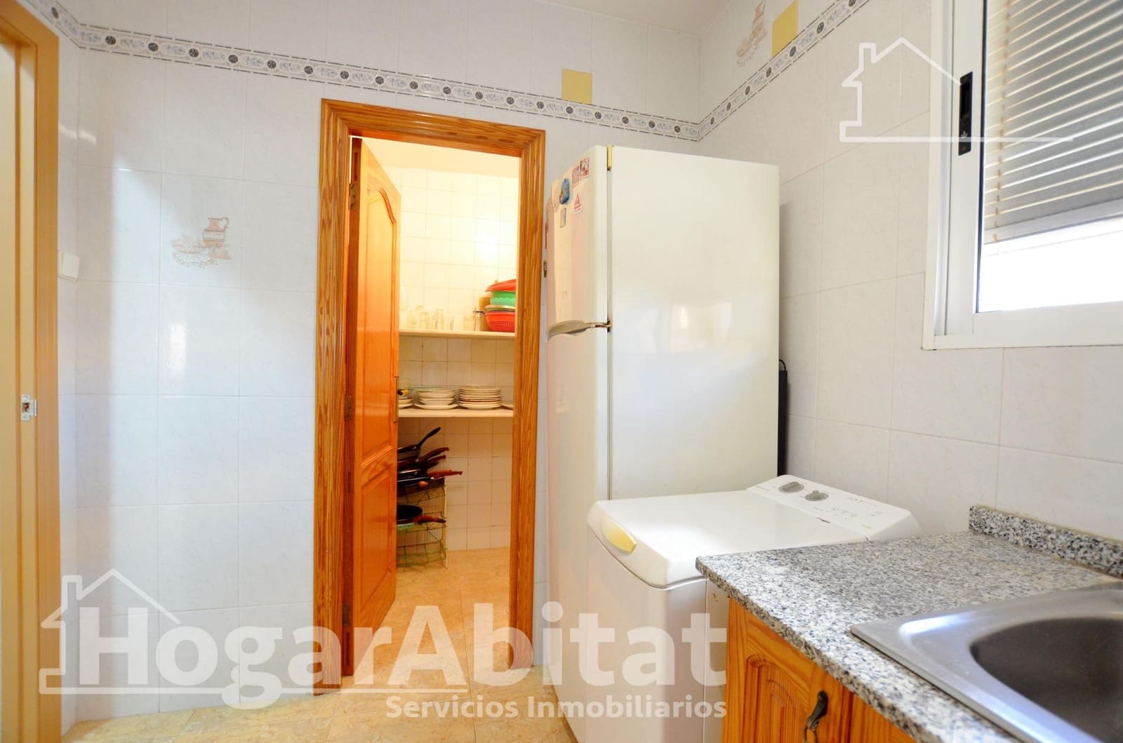 3 makuuhuone Asunto myytävänä paikassa Piles - 160 000 € (Ref: 9353657)