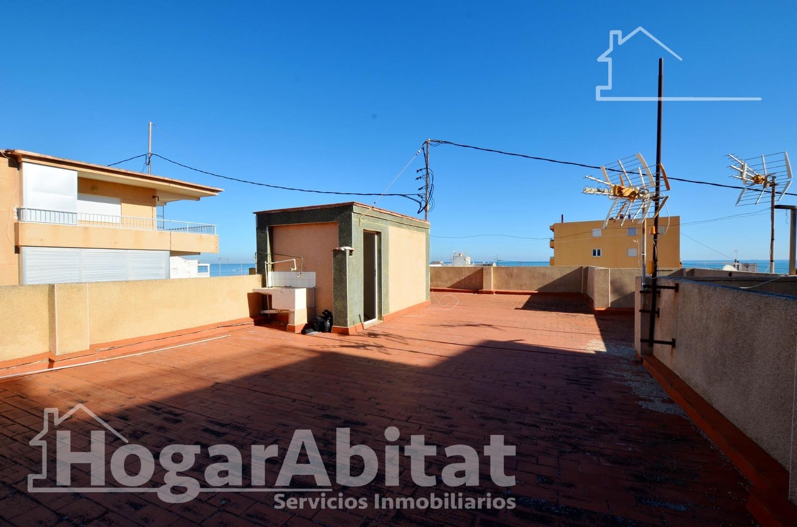 3 makuuhuone Asunto myytävänä paikassa Piles - 160 000 € (Ref: 9353657)