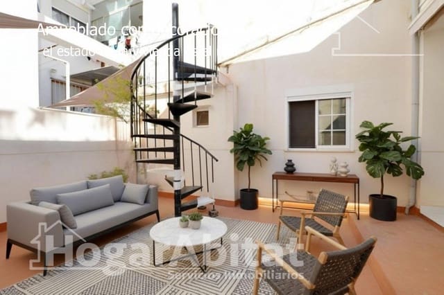 2 makuuhuone Omakotitalo myytävänä paikassa Benalúa, Alicante kaupunki - 630 000 € (Ref: 9353665)