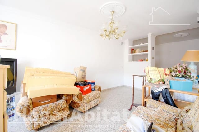 4 bedroom Townhouse for sale in Xeraco with garage - € 250,000 (Ref: 9355907)