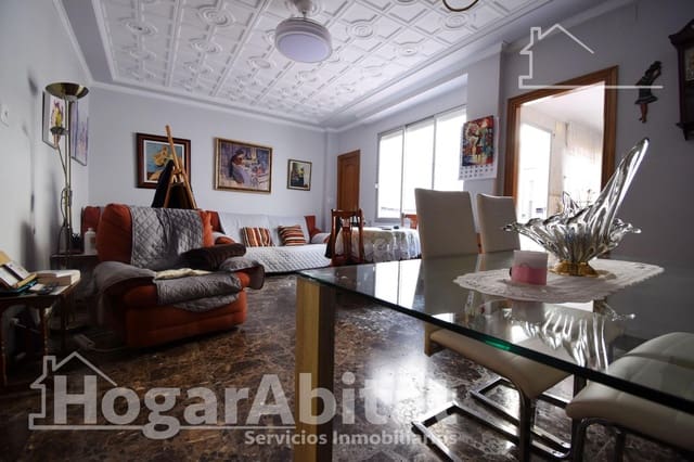 5 bedroom Townhouse for sale in Sollana with garage - € 220,000 (Ref: 9355908)