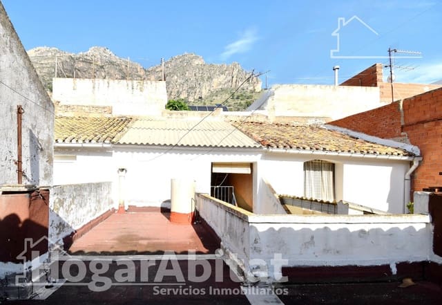 5 bedroom Townhouse for sale in Tavernes de la Valldigna - € 88,500 (Ref: 9355909)