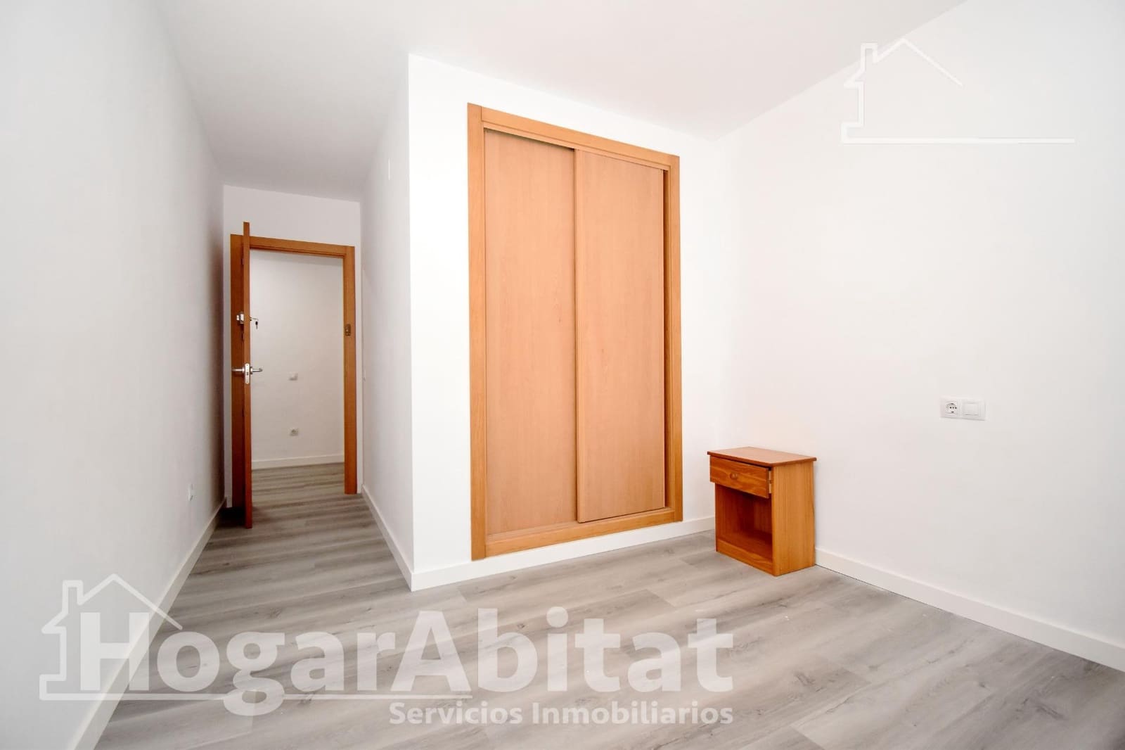 4 chambre Appartement à vendre à Castello de la Plana avec garage - 210 000 € (Ref: 9359648)