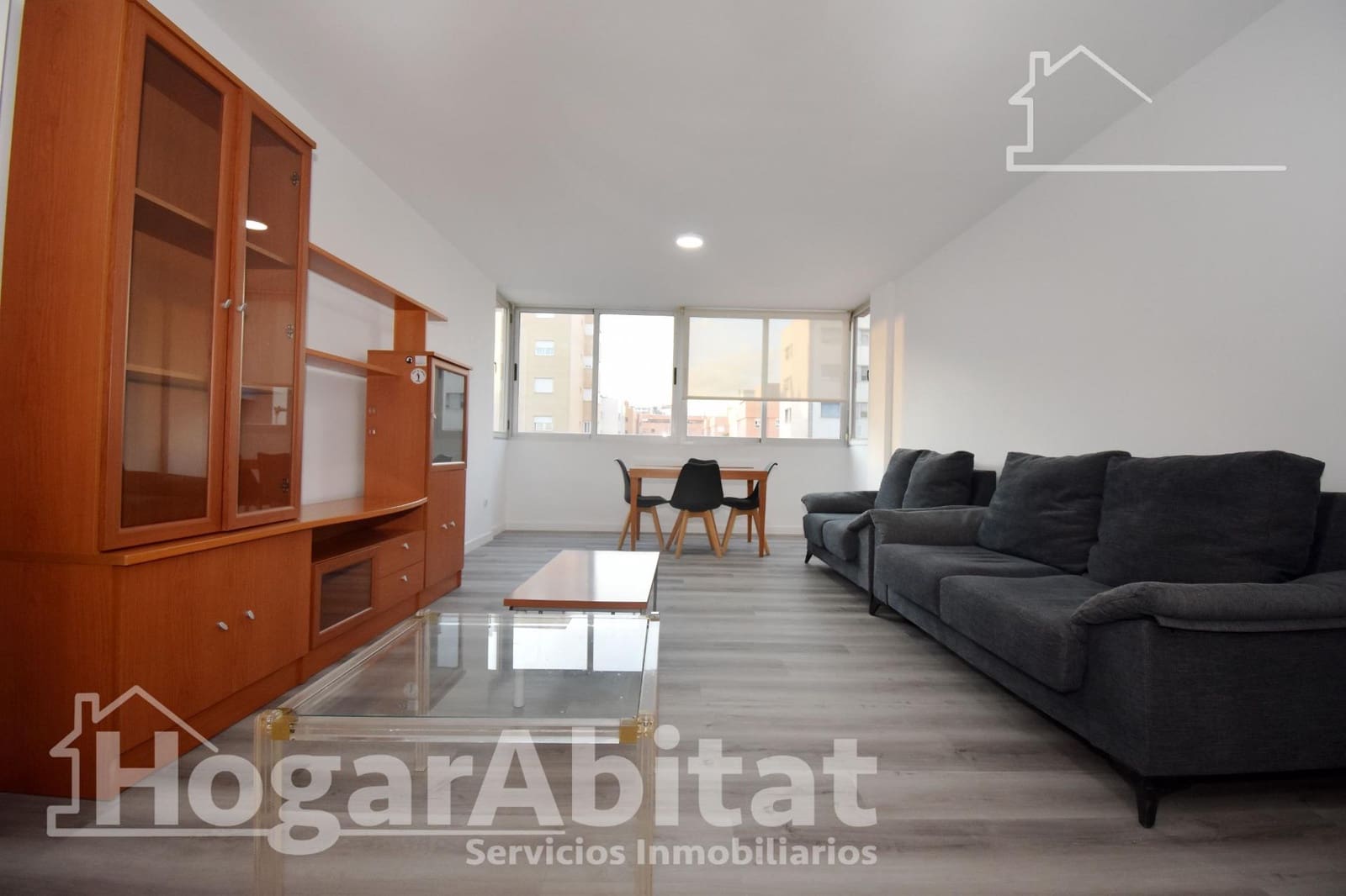 4 chambre Appartement à vendre à Castello de la Plana avec garage - 210 000 € (Ref: 9359648)