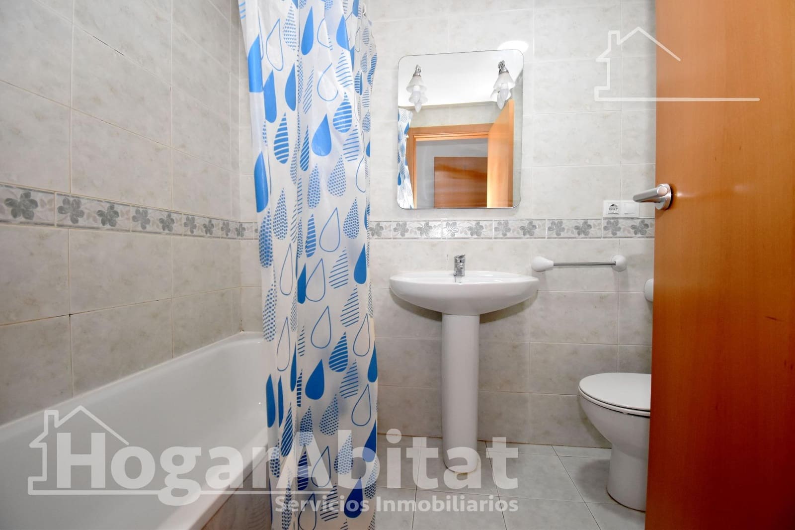 4 chambre Appartement à vendre à Castello de la Plana avec garage - 210 000 € (Ref: 9359648)