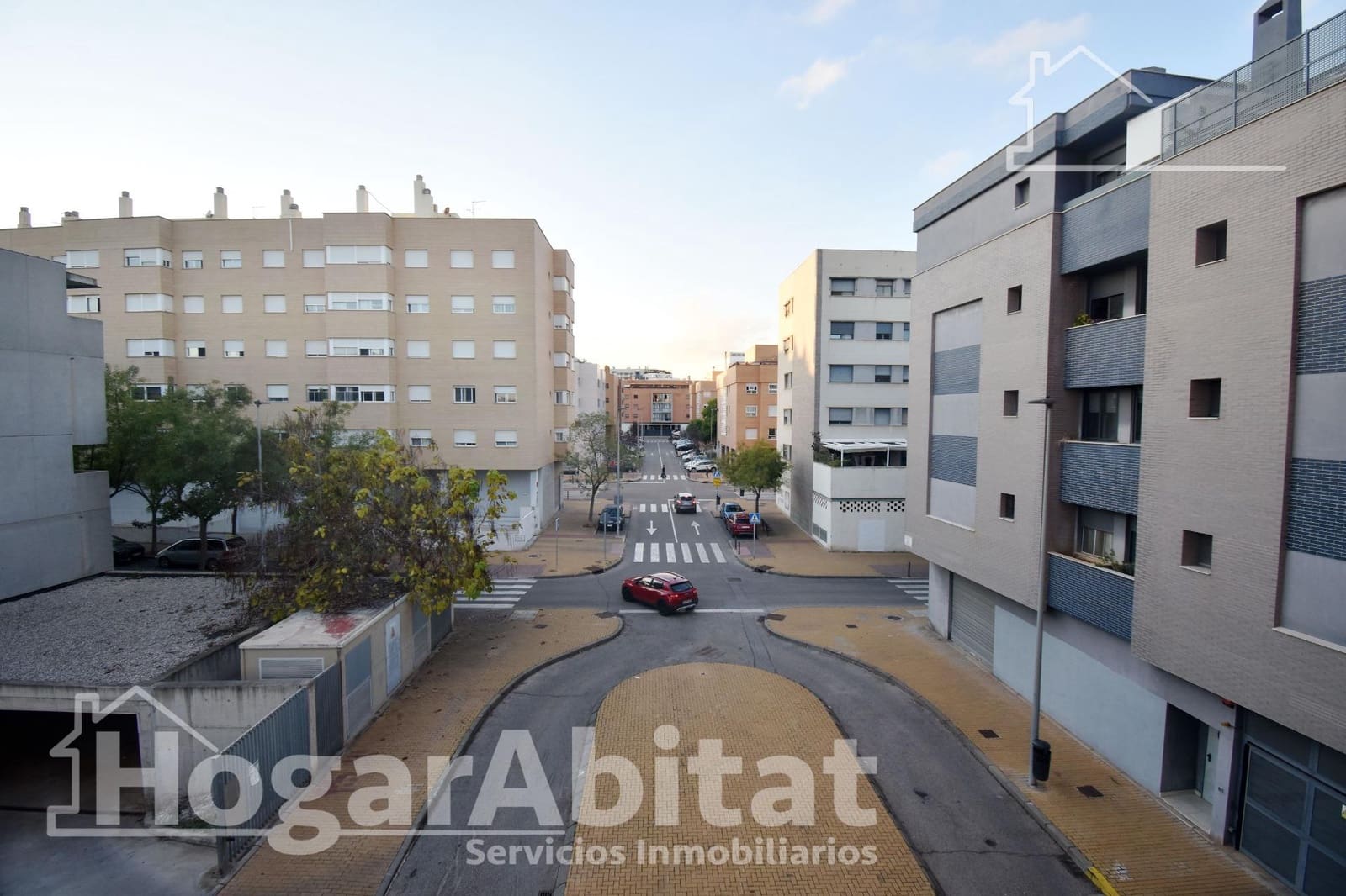 4 chambre Appartement à vendre à Castello de la Plana avec garage - 210 000 € (Ref: 9359648)