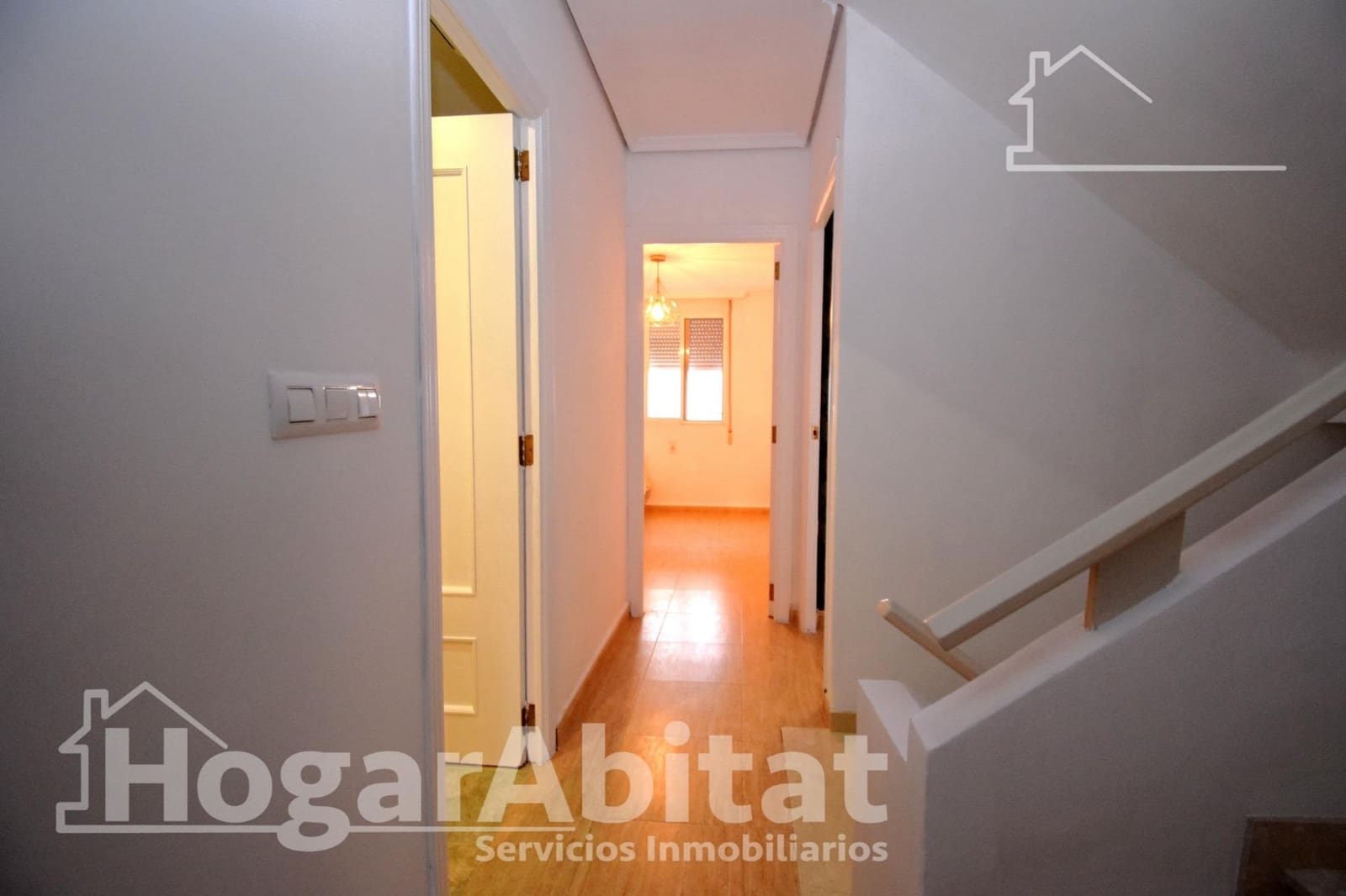 4 sovrum Radhus till salu i Alzira med garage - 200 000 € (Ref: 9359654)