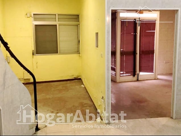 5 bedroom Townhouse for sale in Sueca - € 85,000 (Ref: 9359659)