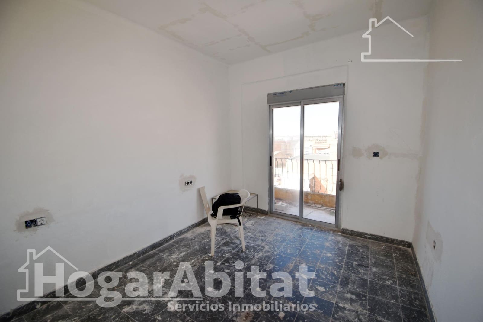 3 chambre Appartement à vendre à Llauri - 55 000 € (Ref: 9362331)