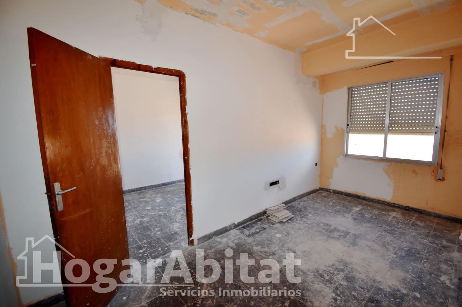 3 chambre Appartement à vendre à Llauri - 55 000 € (Ref: 9362331)