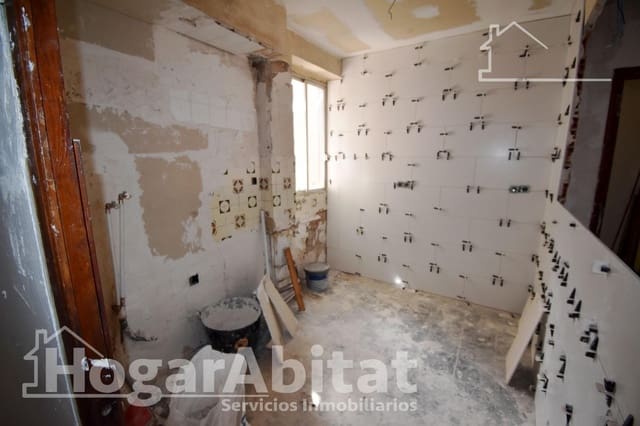 3 chambre Appartement à vendre à Llaurí - 55 000 € (Ref: 9362331)