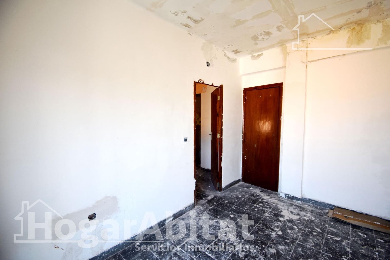 3 chambre Appartement à vendre à Llauri - 55 000 € (Ref: 9362331)