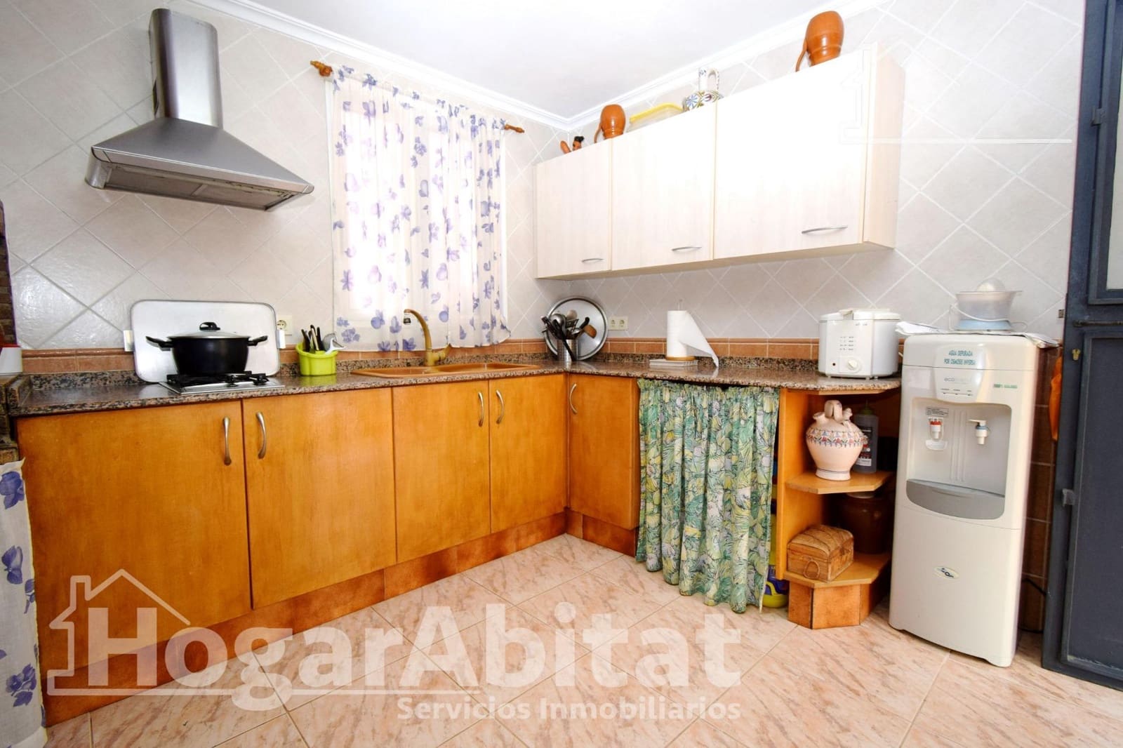 5 soveværelse Villa til salg i Montserrat med swimmingpool garage - € 400.000 (Ref: 9362341)