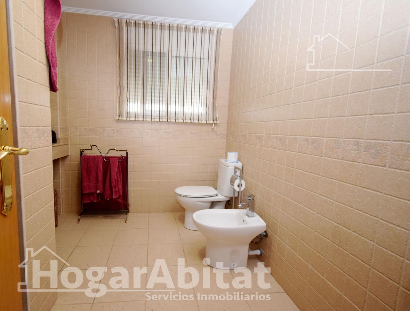 5 soveværelse Villa til salg i Montserrat med swimmingpool garage - € 400.000 (Ref: 9362341)