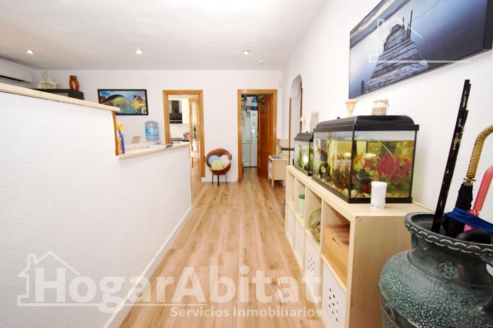 4 soveværelse Villa til salg i Montserrat med swimmingpool - € 306.000 (Ref: 9362342)